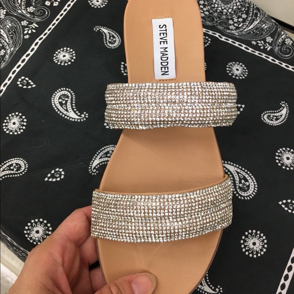 💎Steve Maddens double band rhinestone Sand… - Picture 10 of 10